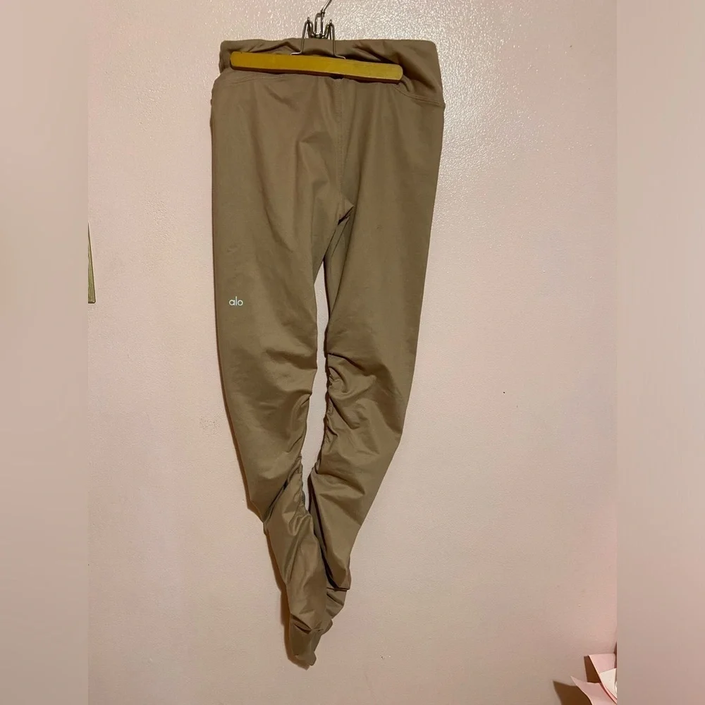 ALO Yoga like new